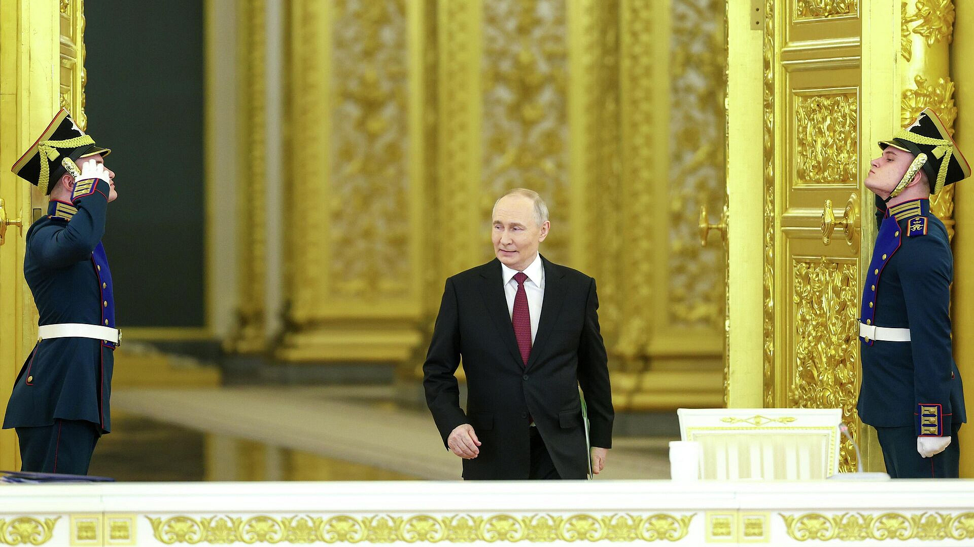 ������� ������� � ������� ������� 24 ��� 26 �������