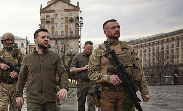 "Потери чрезвычайные". В Киеве резко высказались о Зеленском