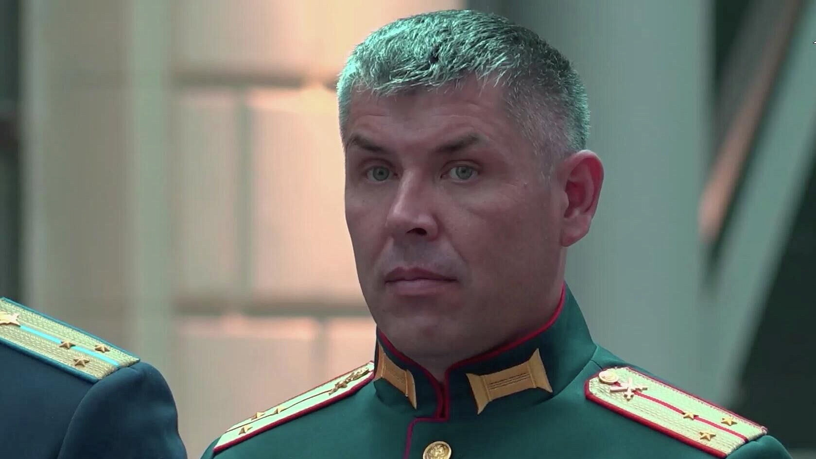 ����� ������ ����� ��������� � ������ ������� �����������