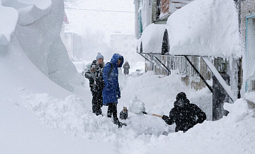 Второй человек погиб в Петропавловске-Камчатском из-за схода снега