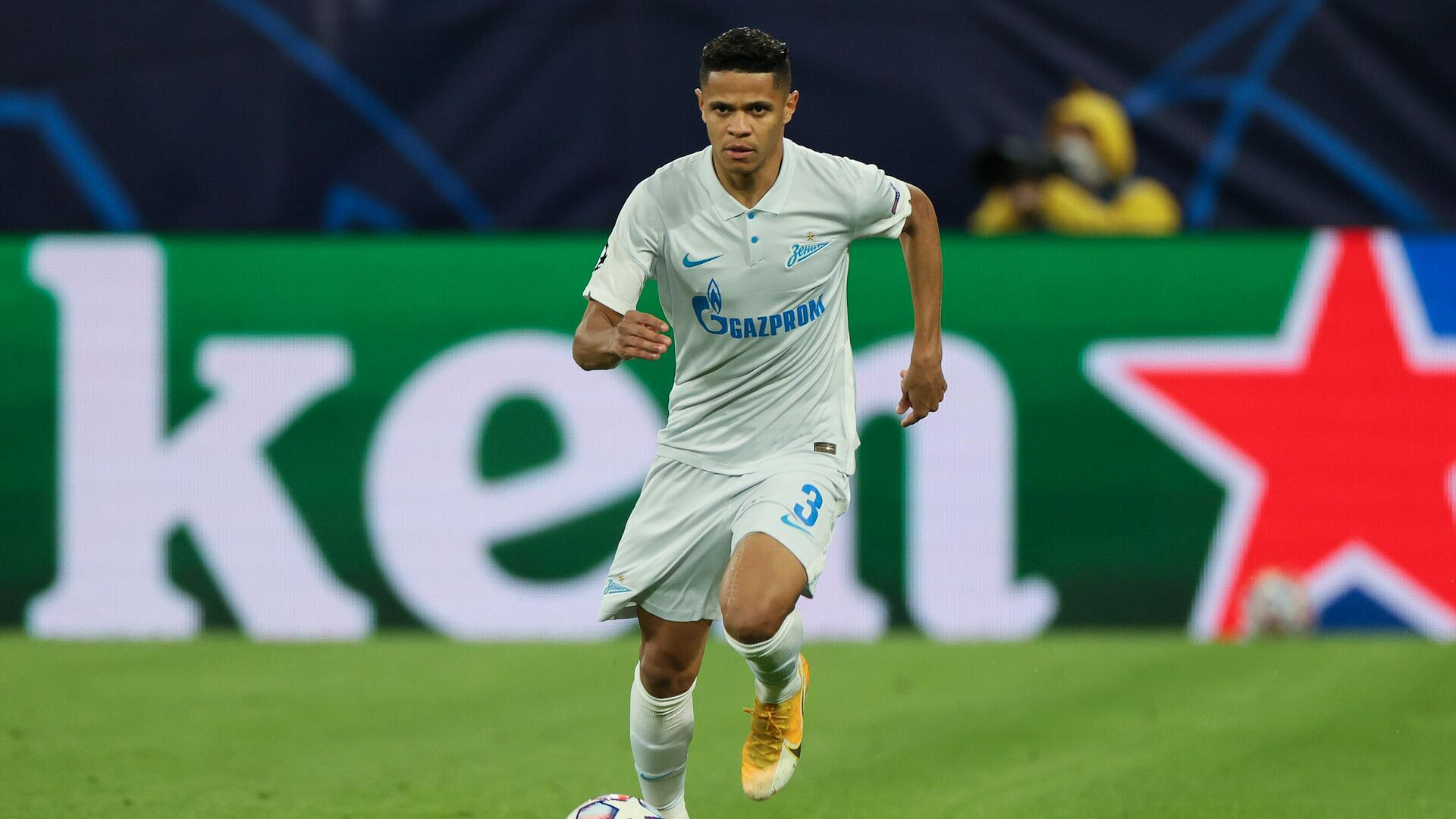 Сантос вошел в предварительный состав сборной Бразилии на ЧМ, пишут СМИ