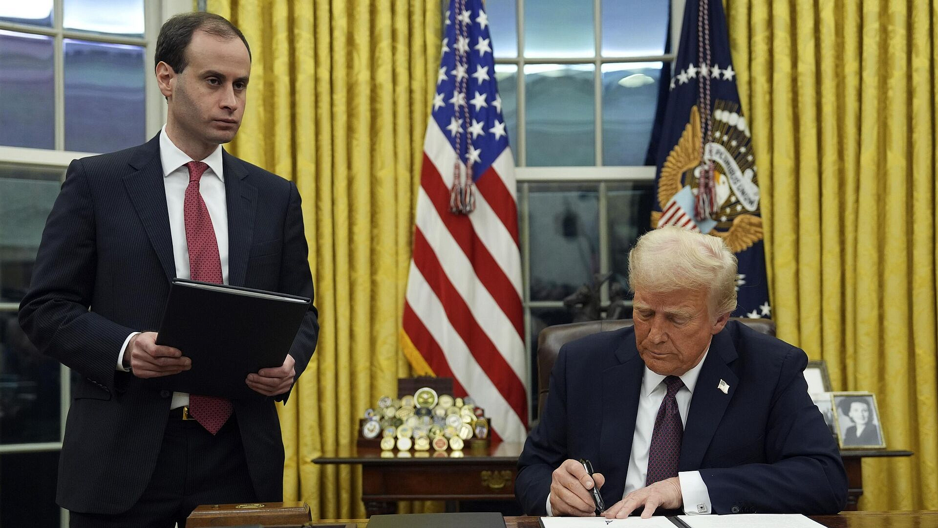 В ГД призвали Трампа не повторять две роковые ошибки в отношении России