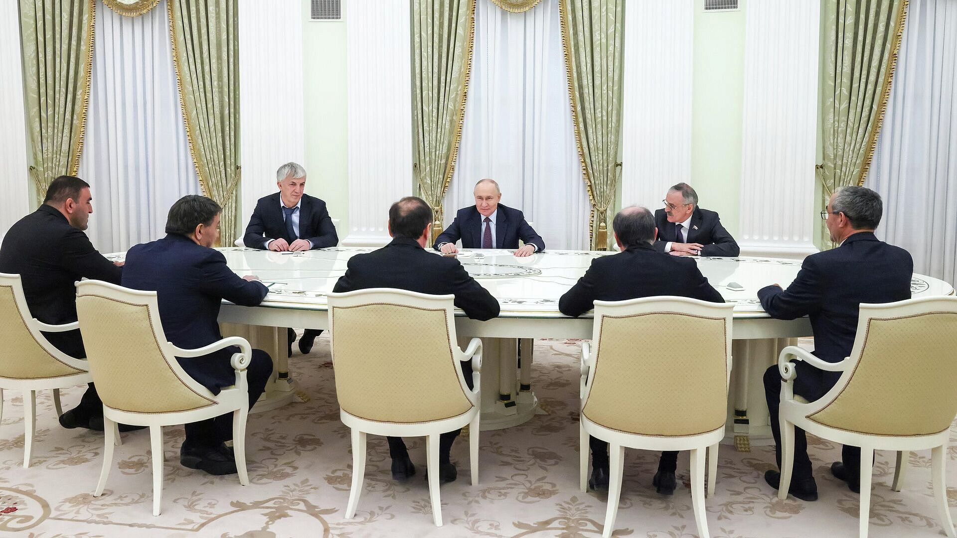 Путин пообещал учесть достижения Меликова в его будущей карьере