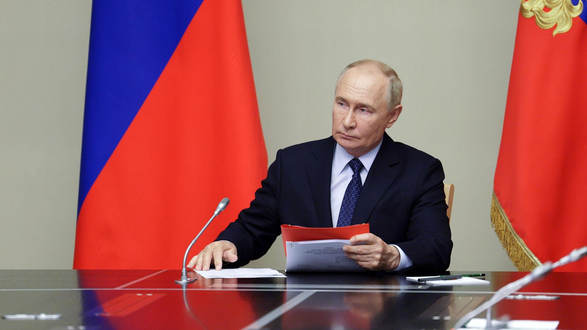 Путин призвал развивать системы реабилитации и абилитации в комплексе Путин призвал развивать системы реабилитации и абилитации в комплексе