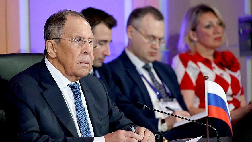 Лавров проводит встречу с главой МИД Египта в Маниле