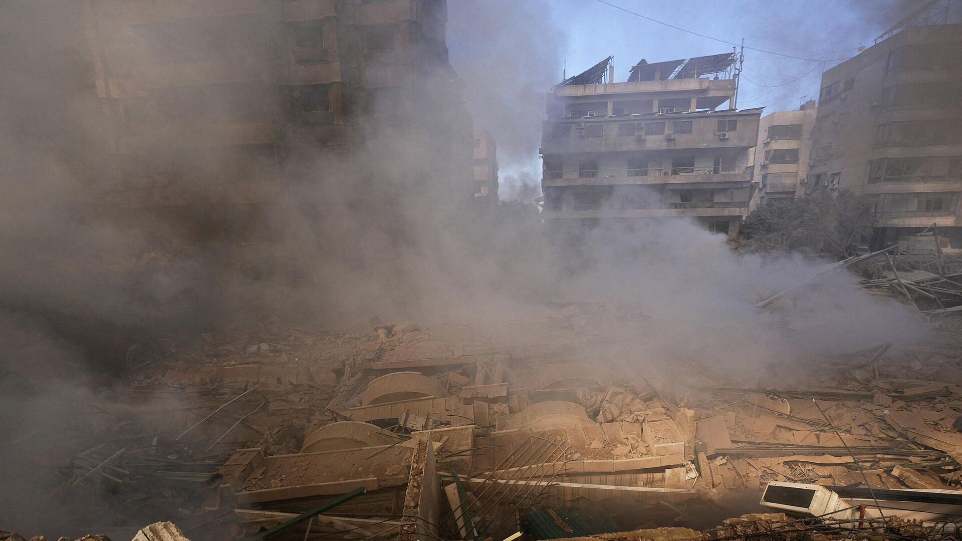 В Бейруте россияне сдали кровь для нужд раненых ливанских граждан