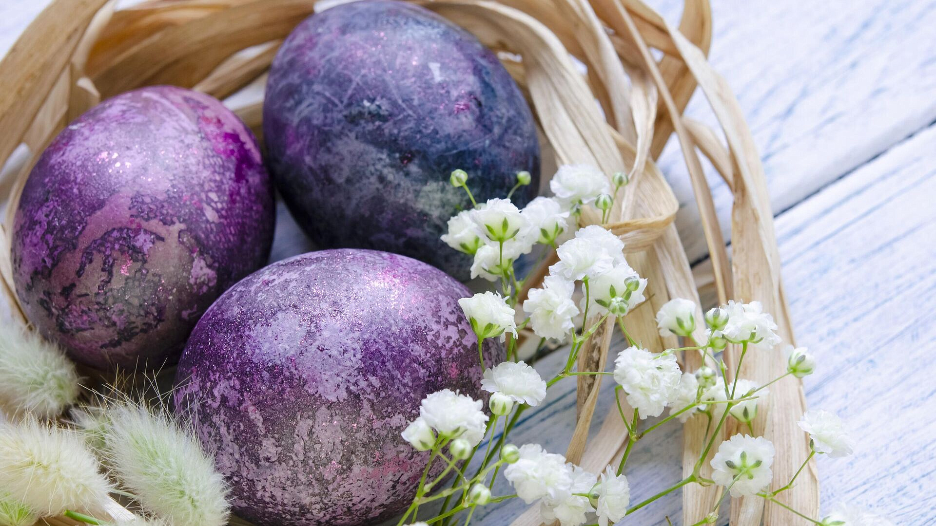 Американцы на фоне дефицита выбирают имитации пасхальных яиц , сообщает NBC