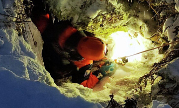 Усольцев мог быть причастен к гибели своей семьи, заявил его знакомый