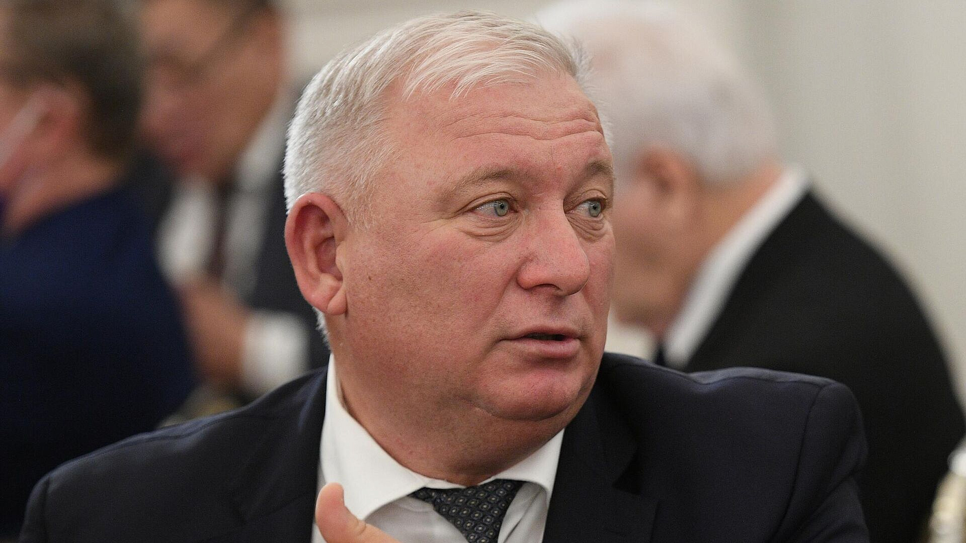 ���-������� ������� ����������� �������� ��������� �� ���� � ����