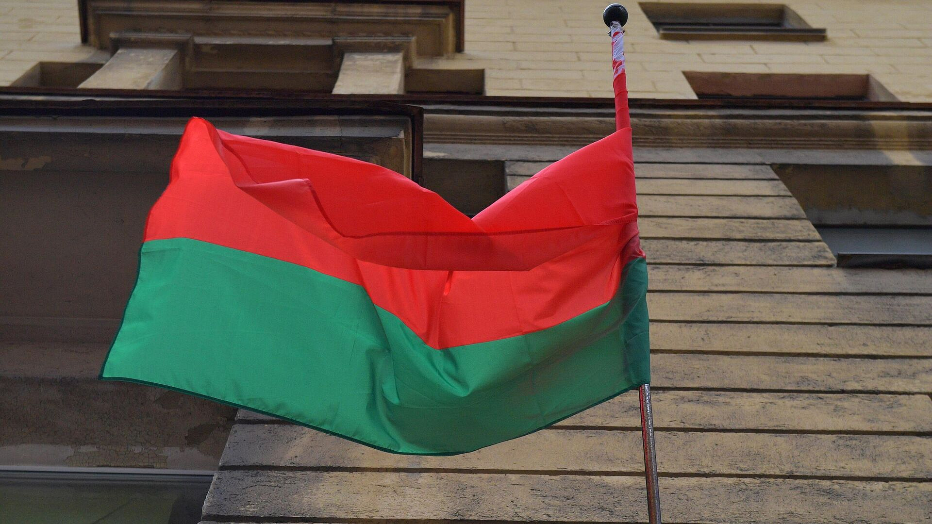 Автобус с не пострадавшими при атаке БПЛА под Брянском приехал в Белоруссию