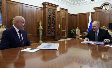 Песков не стал комментировать содержание встречи Путина и Цивилева