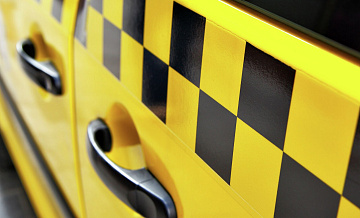 В Волгограде побеседуют с охранником больницы, не пустившим такси