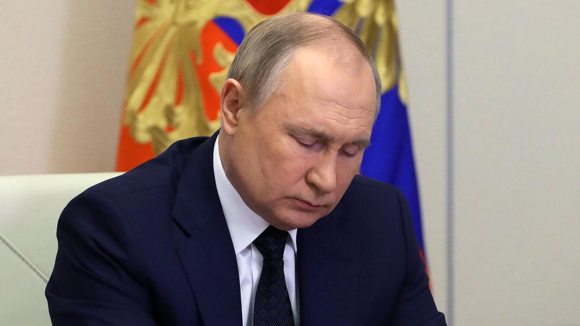 Путин подписал закон о защите охраняемых объектов от беспилотников Путин подписал закон о защите охраняемых объектов от беспилотников