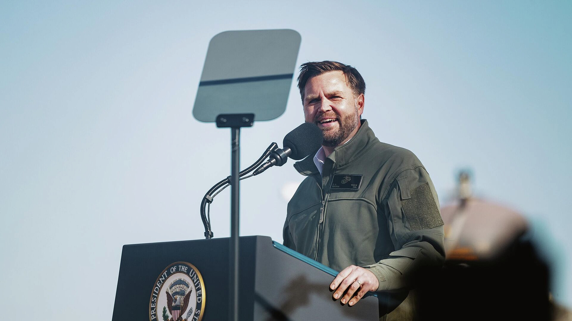 ���� ��������� ������ � ������������ ������ � ������������ �������