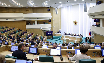Совфед одобрил закон о наружной рекламе виноделен и их продукции