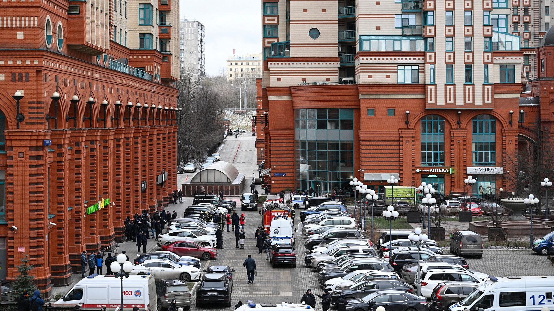 �������� ���������� � "���� �������" ��������� 300 ������� �������