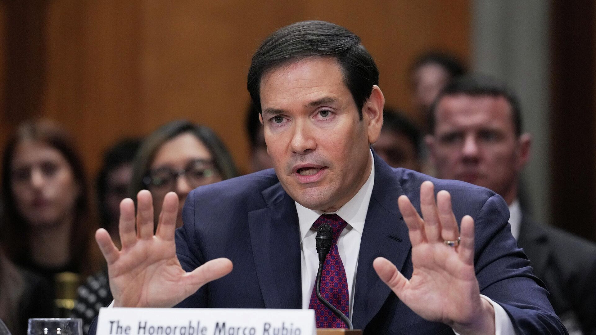 США хотели бы видеть смену власти на Кубе, заявил Рубио