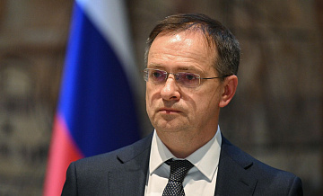 Мединский рассказал о сложностях согласования обмена пленными с Украиной