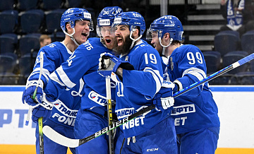 Московское "Динамо" обыграло "Кузбасс" в матче полуфинала ЧР по бенди