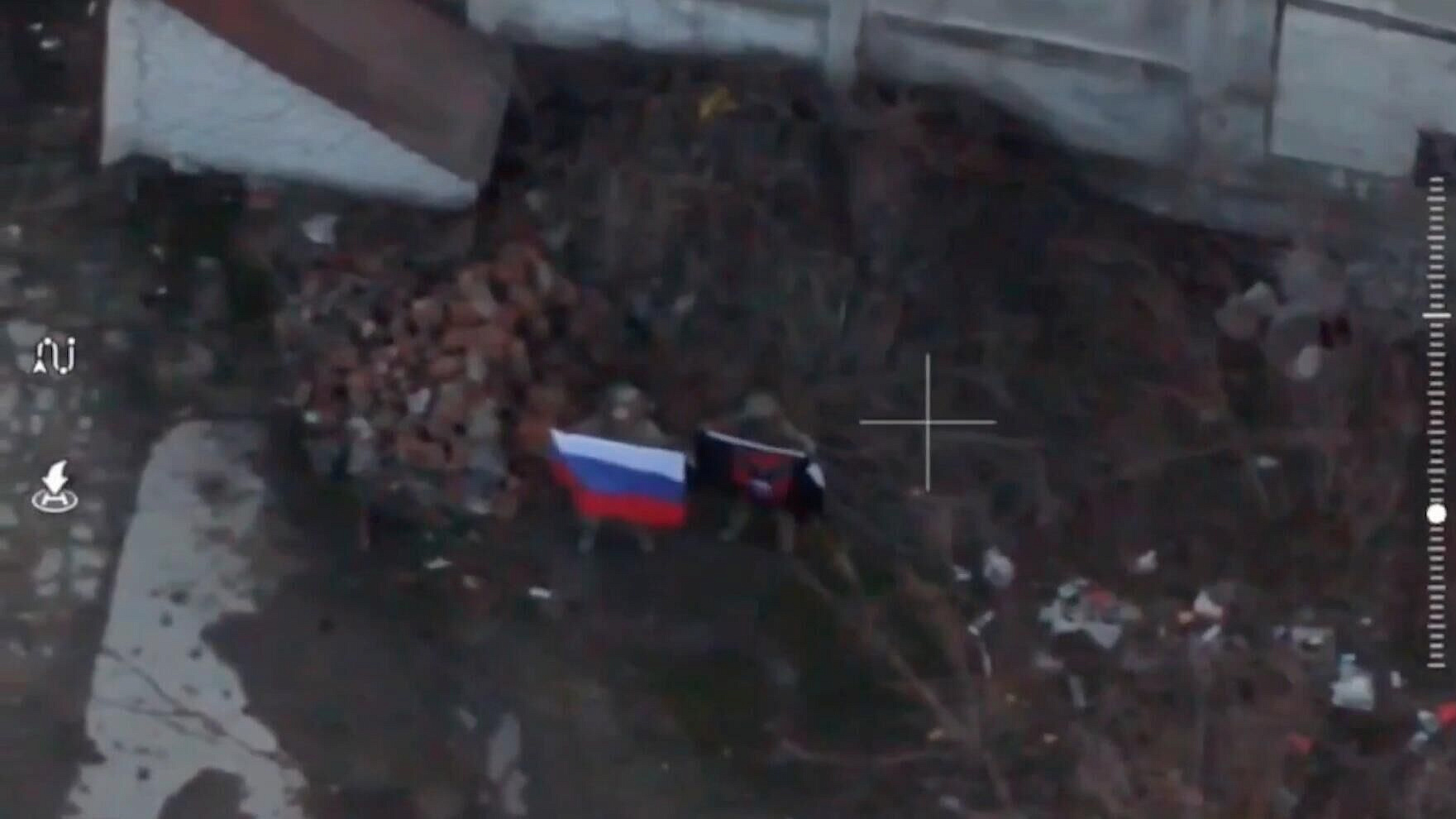 Российские войска установили флаг России на окраине Курахово, заявил Рогов