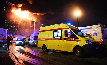 На Колыме перевернулся маршрутка с 16 пассажирами