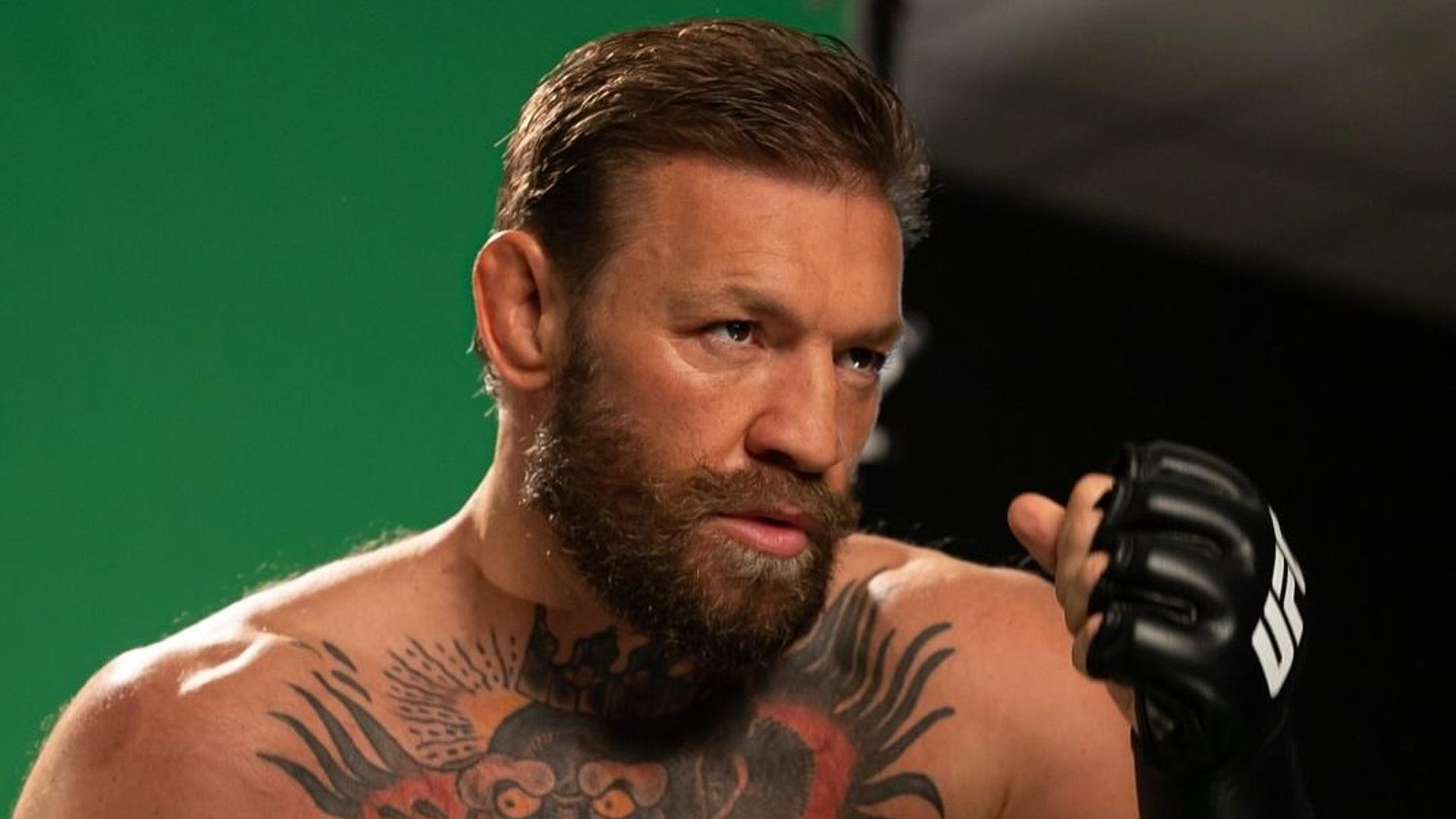 Конор Макгрегор уступил Максу Холлоуэю в главном бою UFC 329 в Лас-Вегасе