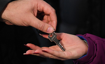 Семьям с четырьмя детьми в России могут частично погасить ипотеку