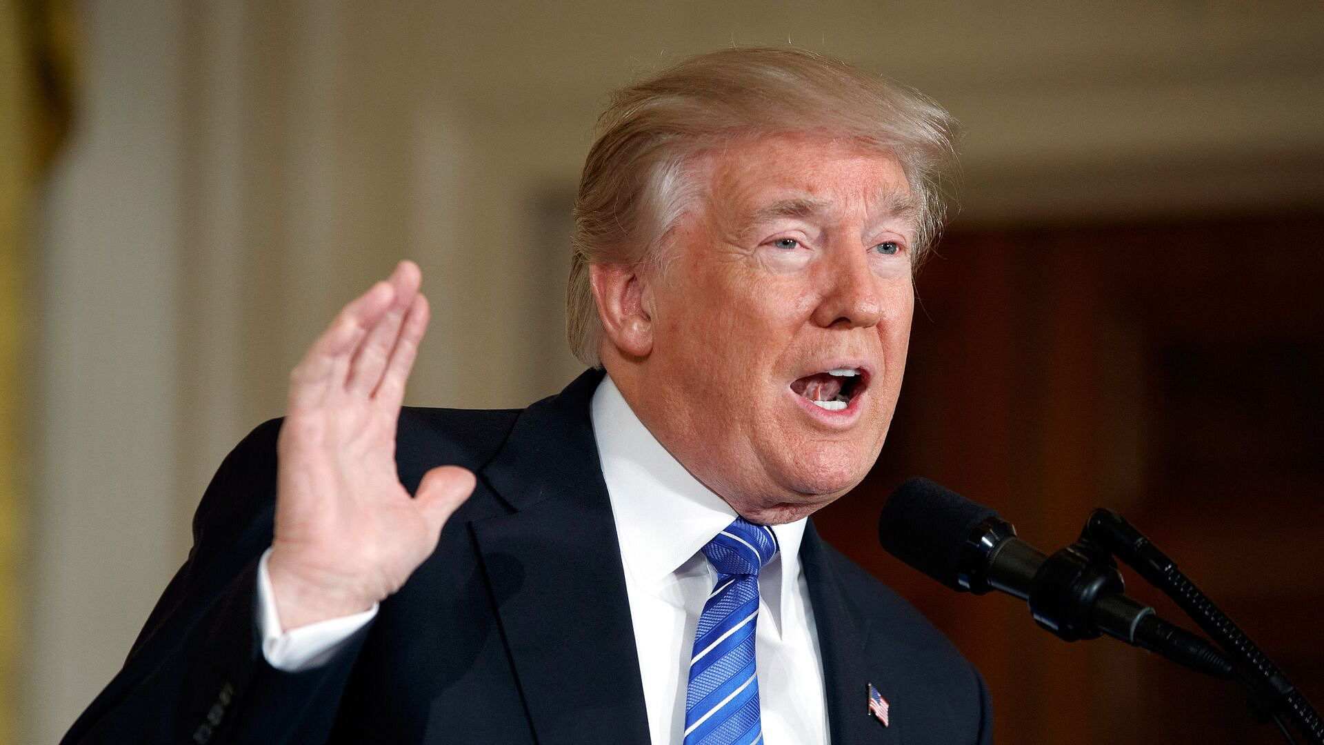 Трамп может отложить встречу с британским премьером, пишут СМИ