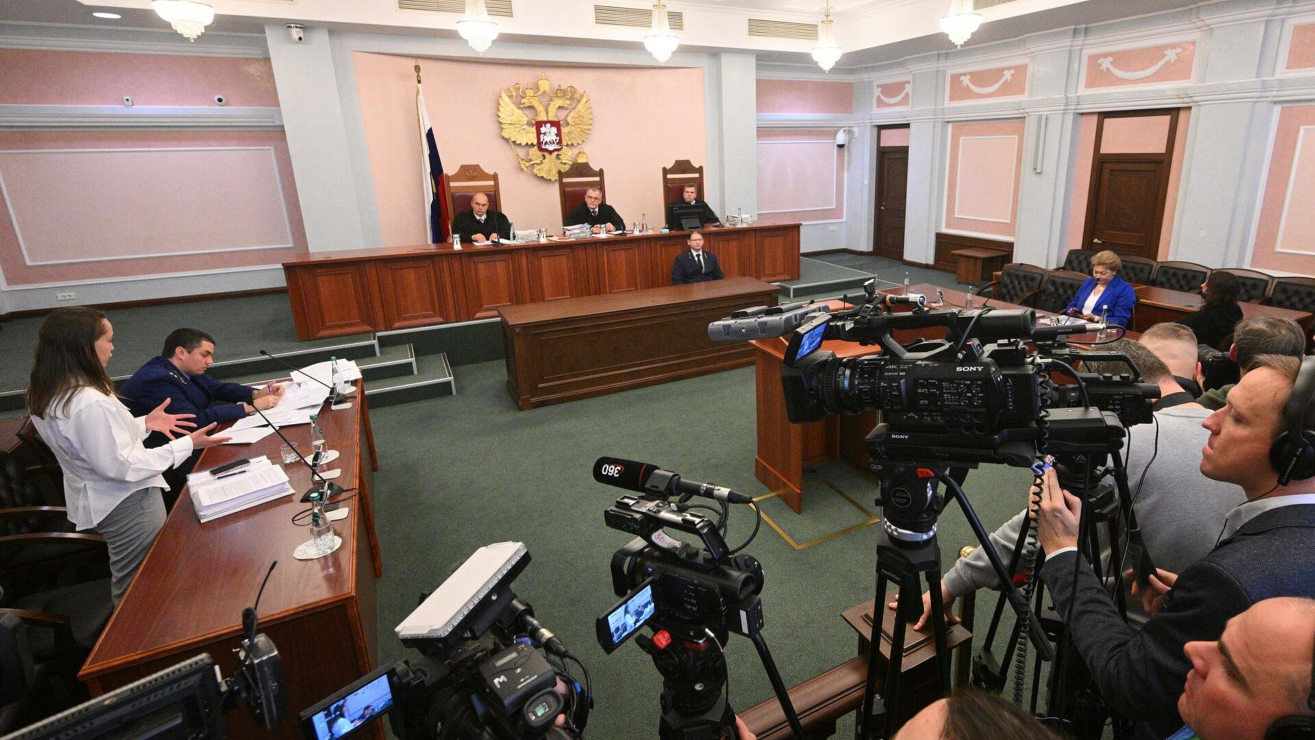 �� ������� ���� � ����� ������������� �� �������� ������� � ����� ��������