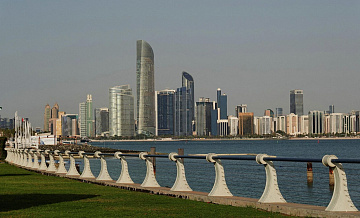 В Абу-Даби 45 человек задержали за публикацию видео