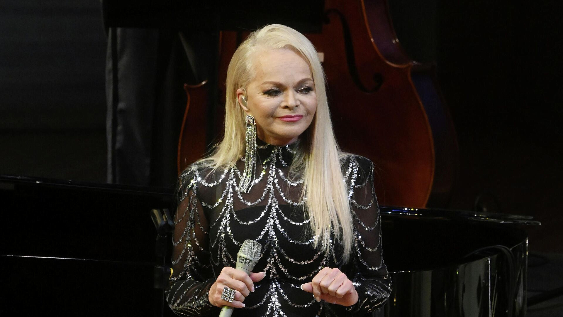 Долина рассказала о блокировке нежелательных звонков после угроз