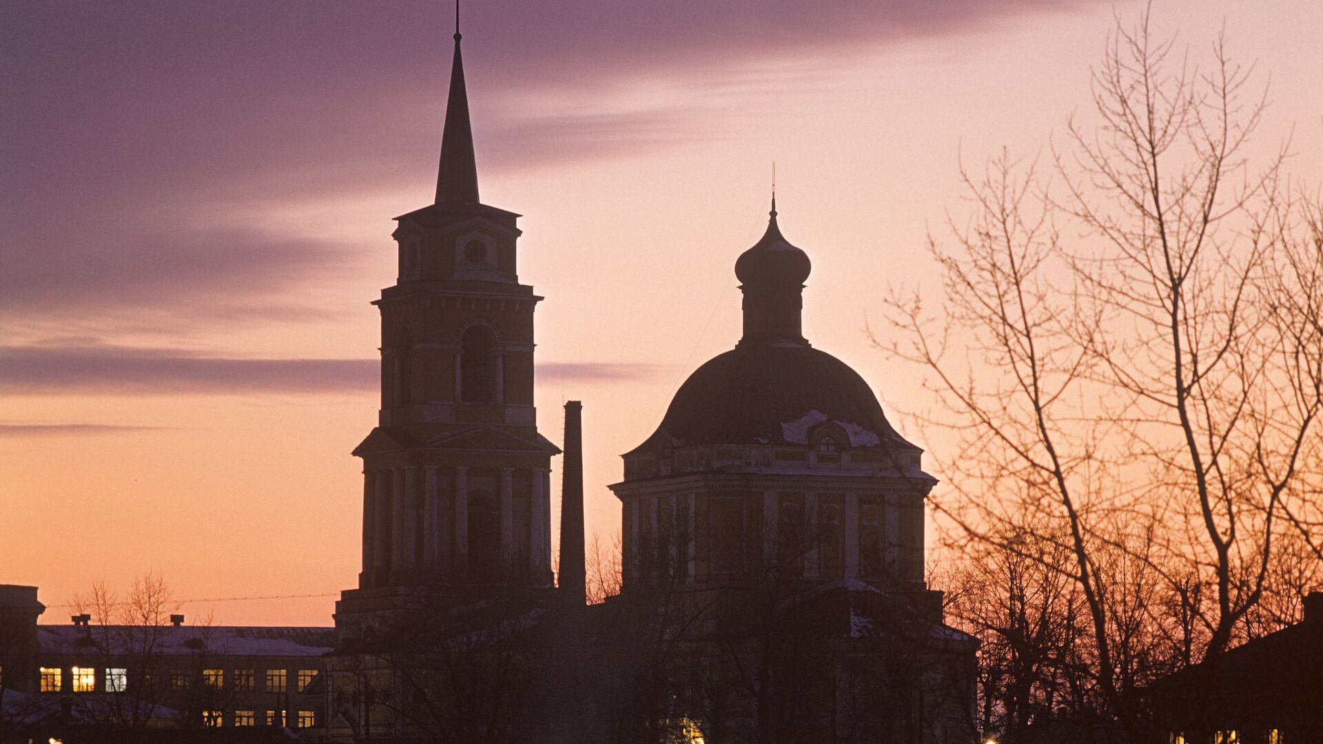 В Перми трамвай сошел с рельсов 