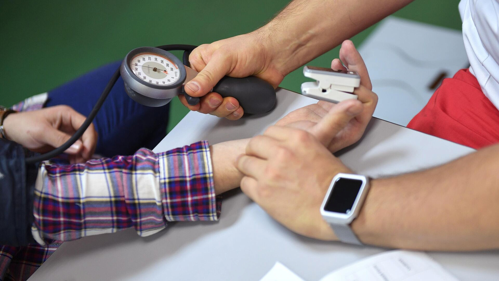 Почти 730 тысяч смолян прошли диспансеризацию и профосмотры