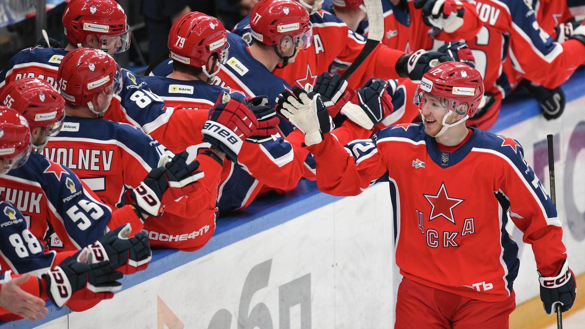 "Сент-Луис" получил права на хоккеиста ЦСКА Бучельникова