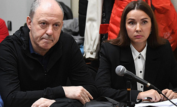 Митволь тратит большую часть зарплаты на погашение ущерба