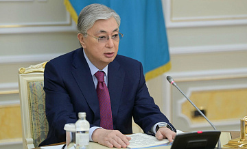 Токаев опроверг утверждения о снижении статуса русского языка в конституции