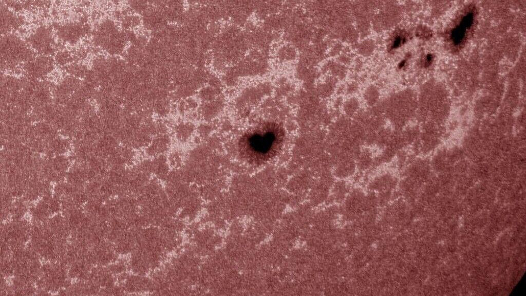 Ученый рассказал о необычном явлении на Солнце