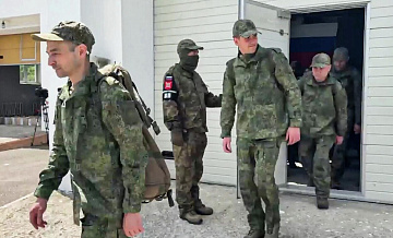 Спасенный из плена боец ВС России заявил, что он на седьмом небе от счастья