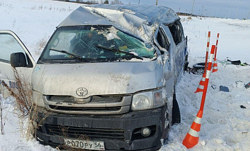 В Тюменской области в ДТП пострадали трое пассажиров микроавтобуса