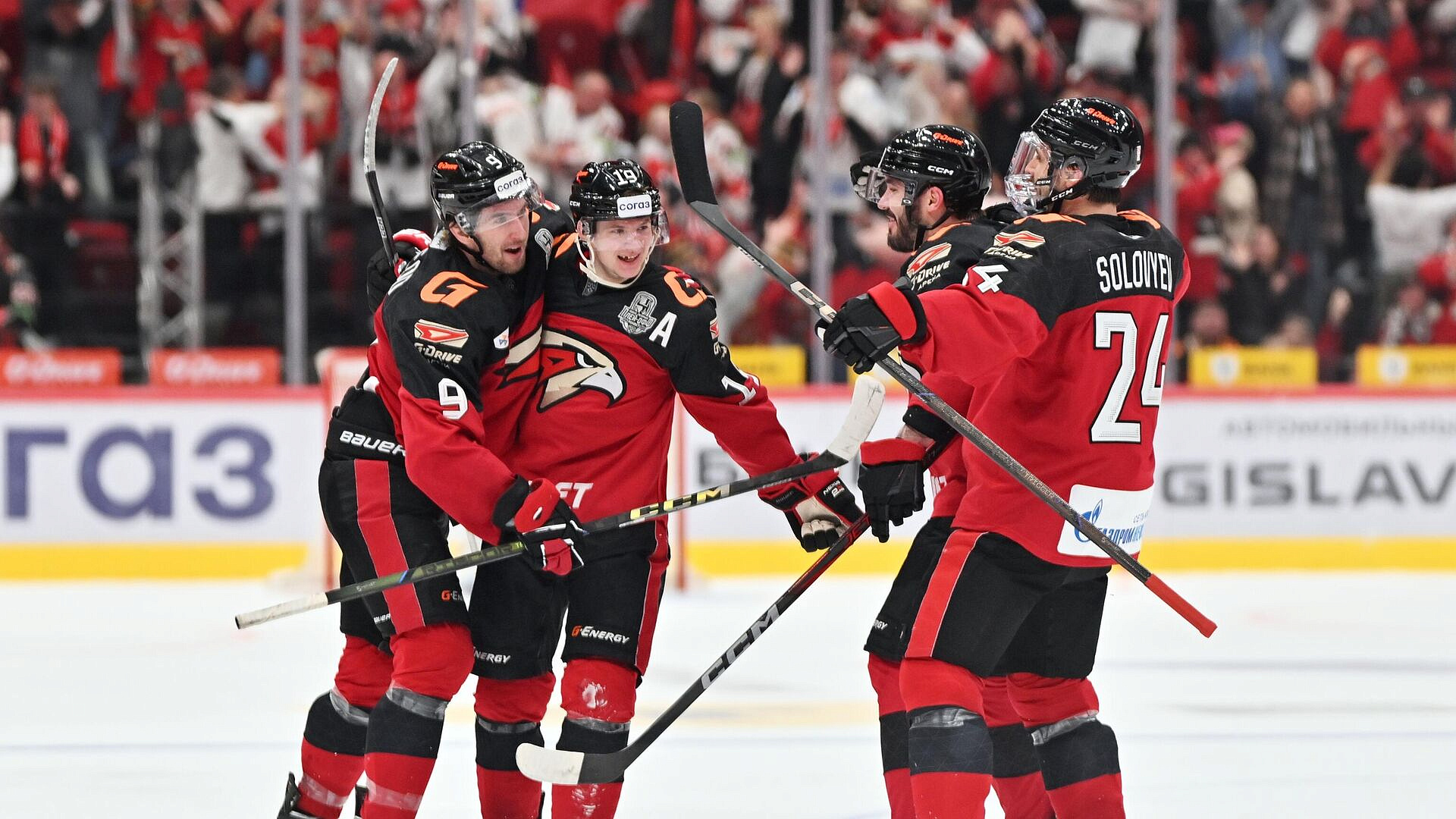 "Авангард" продлил контракт с Потуральски на один сезон