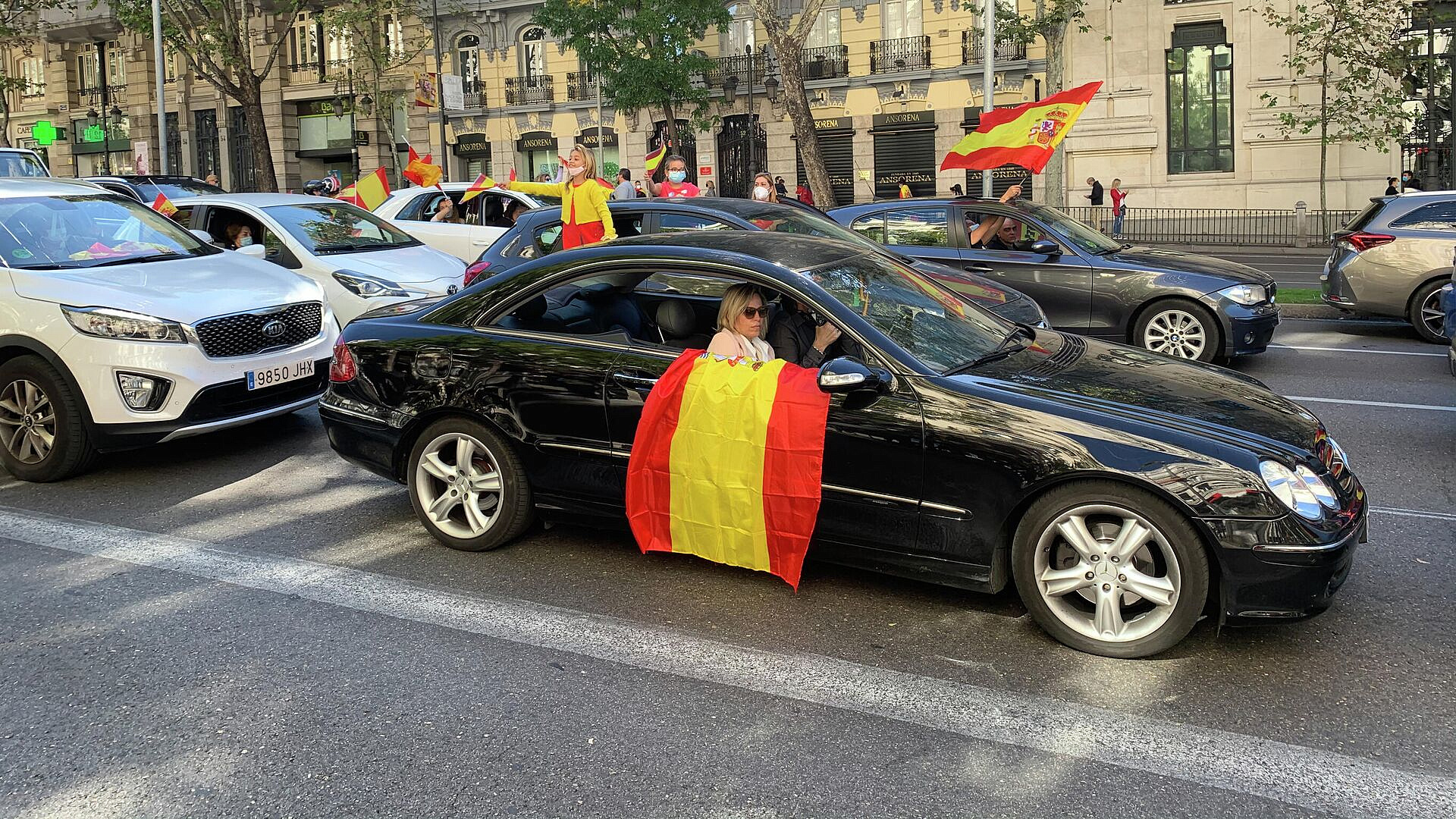 В Мадриде прошла массовая антиправительственная акция