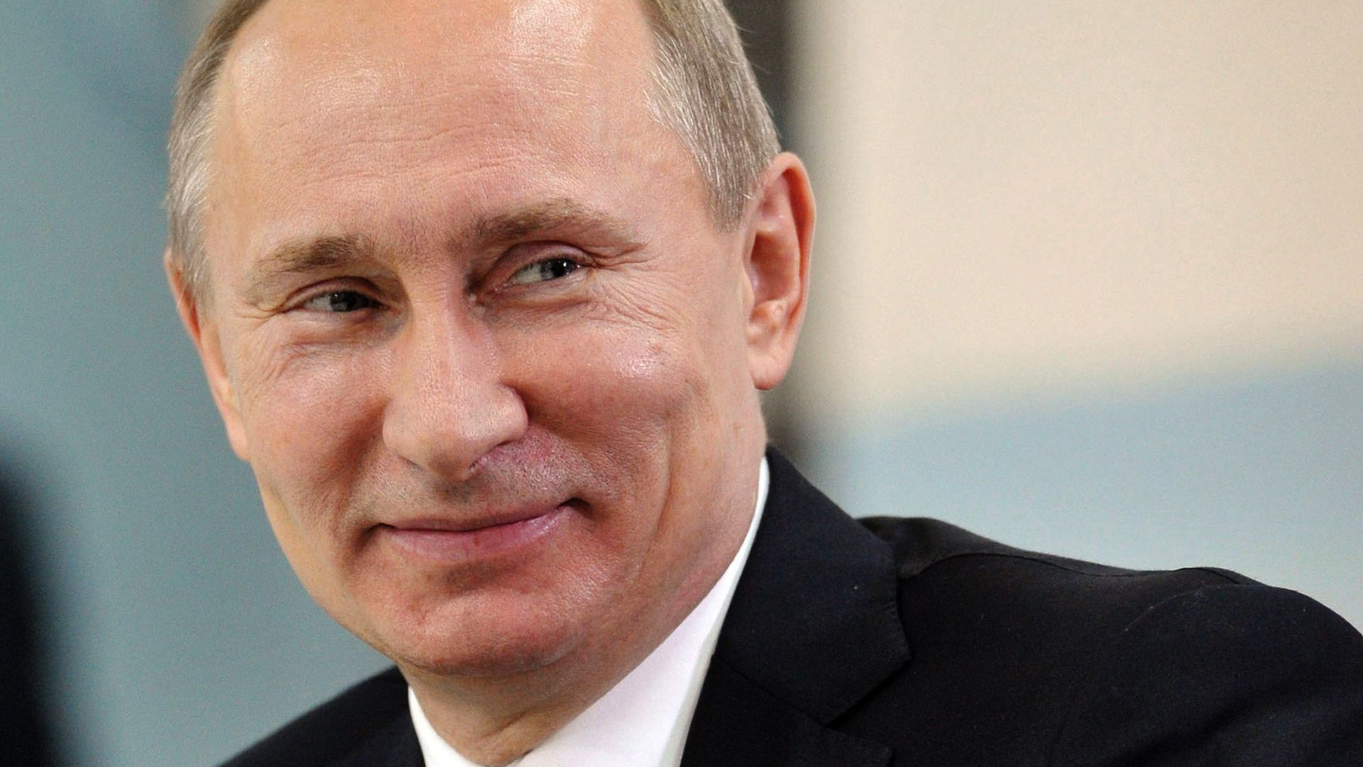 Путин поздравил российских пятиборцев с победой на ЧМ в Китае