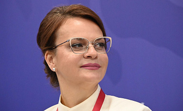 Путин присвоил Анне Цивилевой классный чин госсоветника