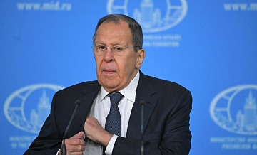 Лавров призвал возобновить прямое авиасообщение между Россией и США