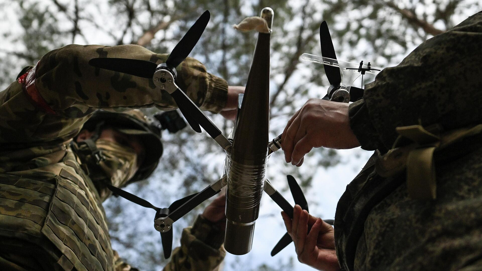 Отечественные средства связи обеспечивают координацию артиллерии