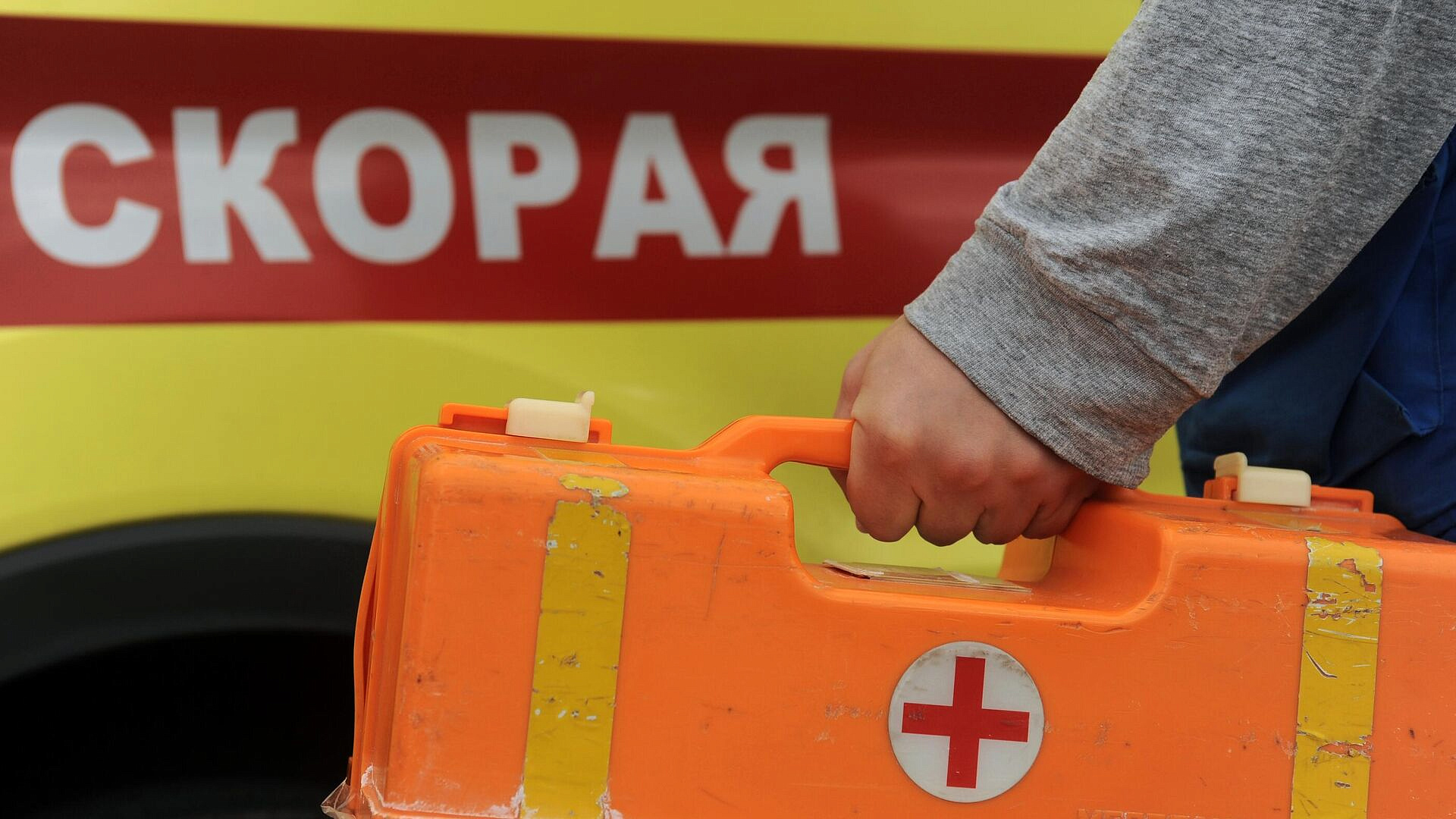 В Крыму грузовик раздавил легковушку с пассажирами, есть погибшие