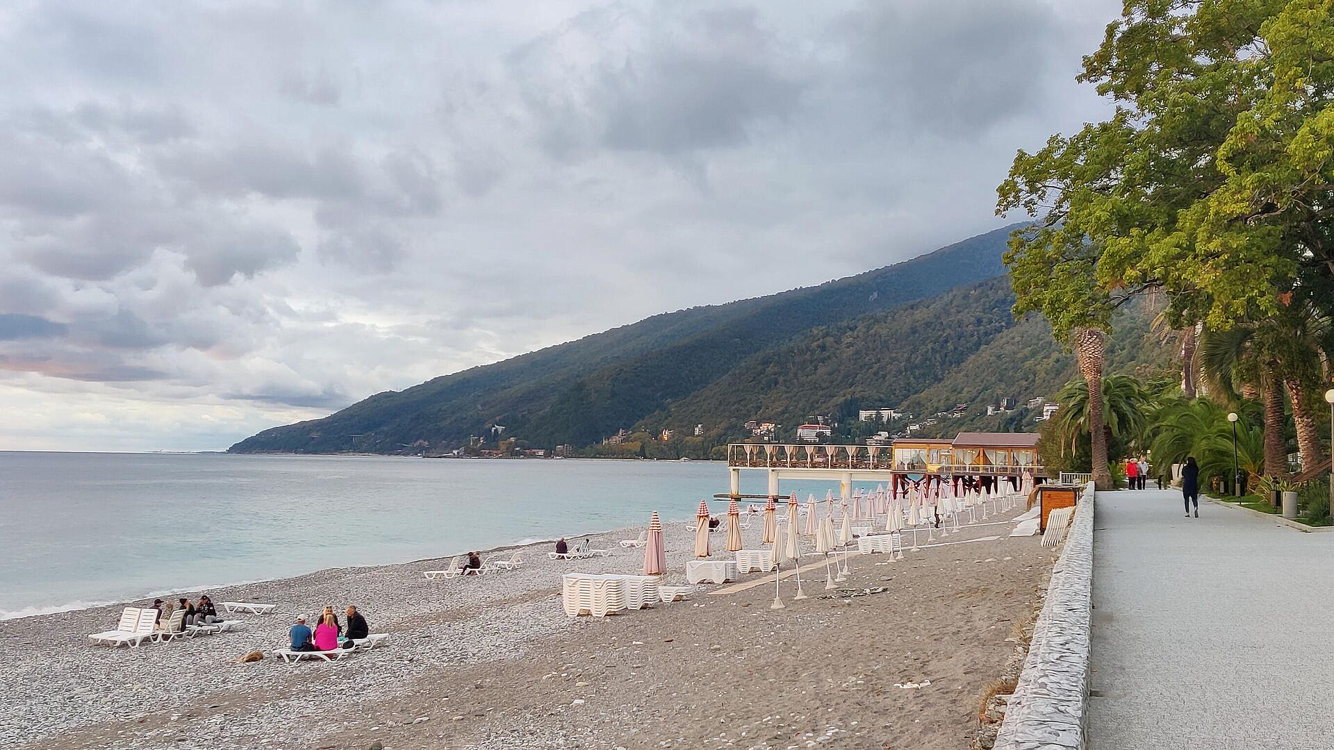 Кириенко оценил отдых в Абхазии и отметил туристический интерес к региону