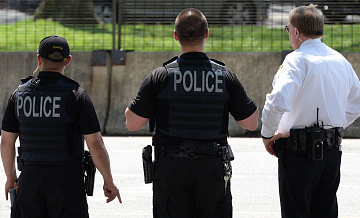 ����� �������� ����������� � ������������� � �������� � ������ ����