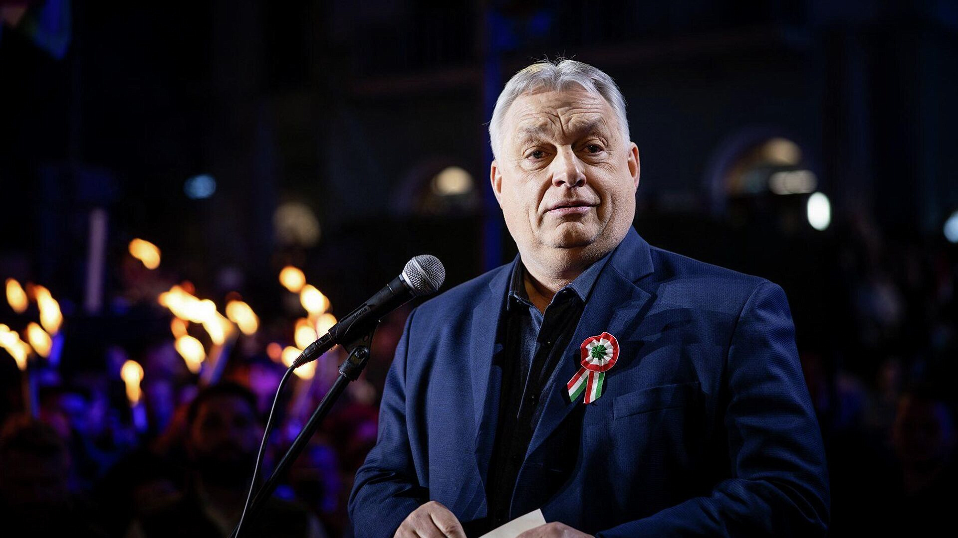 Партия "Фидес" проведет выборное заседание 28 апреля, сообщил Орбан