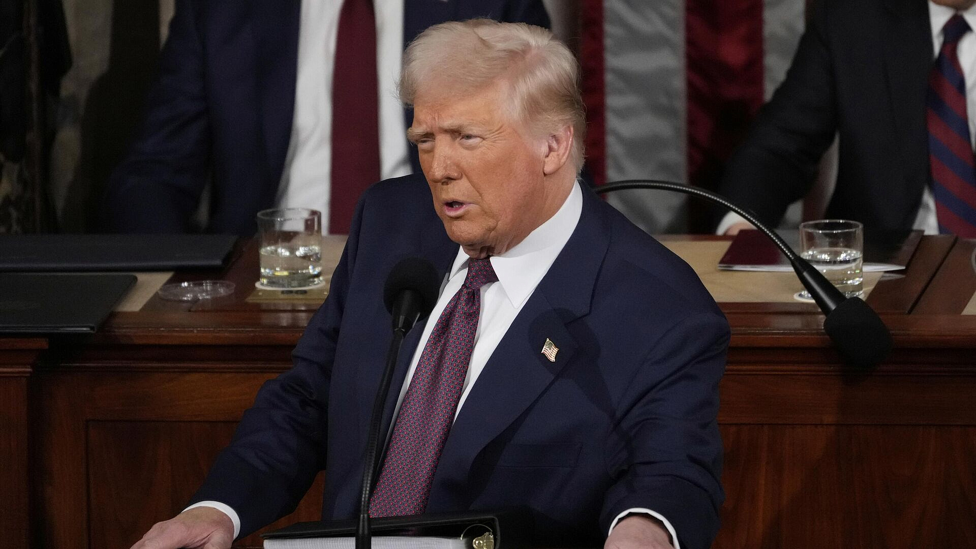 Трамп заявил, что США начали возвращать контроль над Панамским каналом